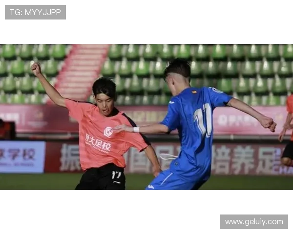 从里昂俱乐部看欧洲足球青训体系的发展与未来趋势分析